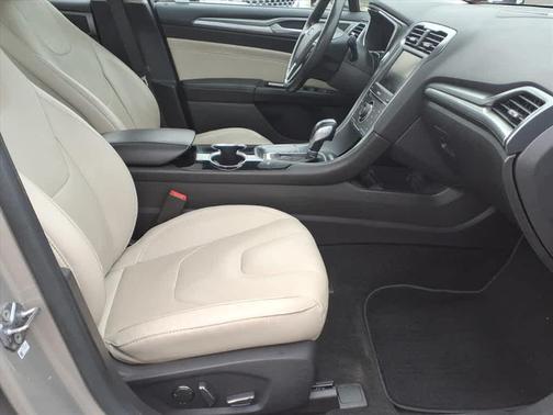 2015 Ford Fusion Hybrid Titanium