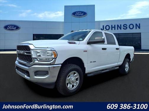 2021 RAM 2500 Tradesman Crew Cab 4x4 6'4' Box