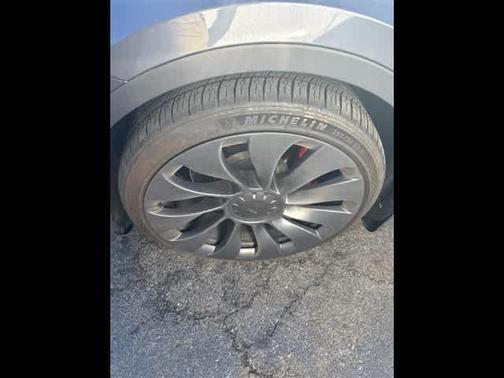 2023 Tesla Model Y Performance Dual Motor All-Wheel Drive