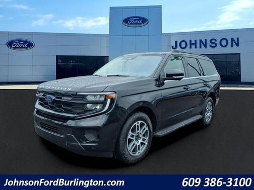 Agate Black Metallic 2025 Ford Expedition Active