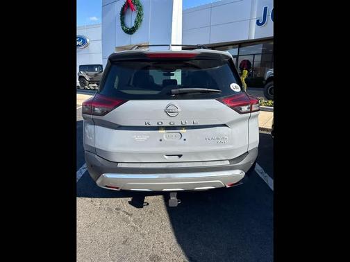 2023 Nissan Rogue Platinum