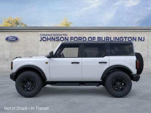 Oxford White 2026 Ford Bronco Badlands