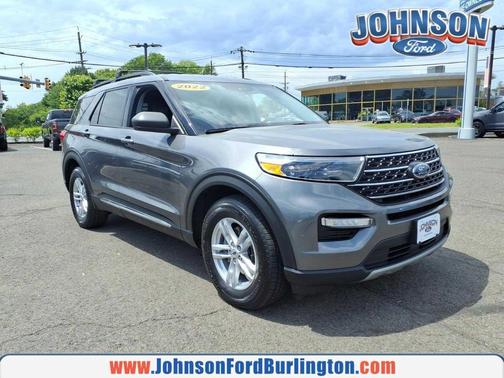 Carbonized Gray Metallic 2022 Ford Explorer XLT