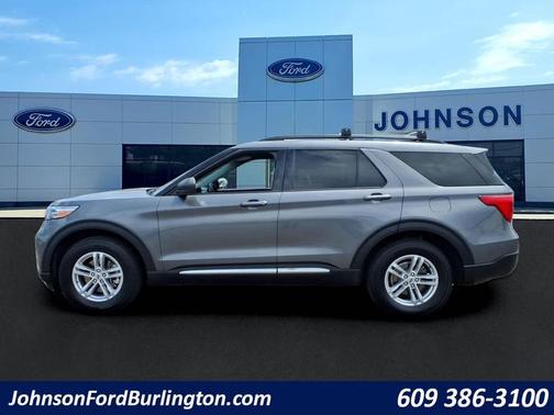 Carbonized Gray Metallic 2022 Ford Explorer XLT
