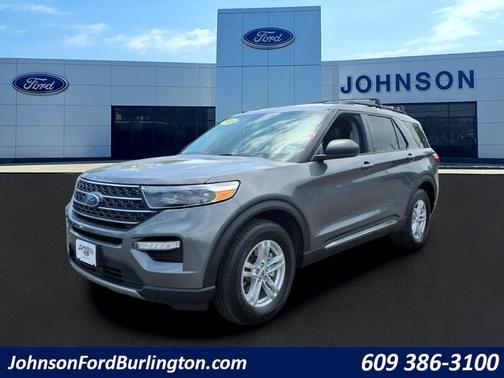 Carbonized Gray Metallic 2022 Ford Explorer XLT