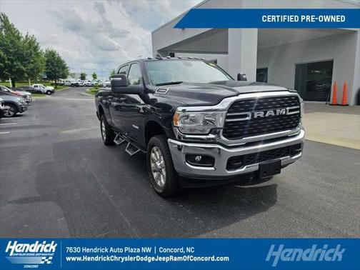 2023 RAM 2500 Big Horn Crew Cab 4x4 64' Box