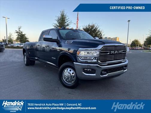 2022 RAM 3500 Laramie Crew Cab 4x4 8 Box