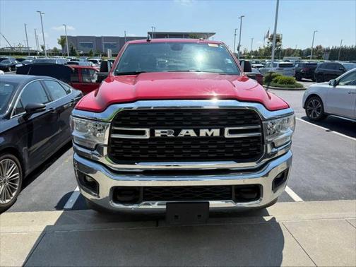2024 RAM 2500 Big Horn Crew Cab 4x4 64' Box
