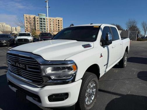 2024 RAM 2500 Laramie Crew Cab 4x4 64' Box