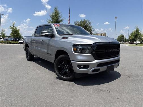 2022 RAM 1500 Big Horn Crew Cab 4x4 57' Box