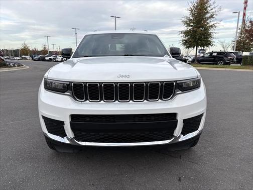 2024 Jeep Grand Cherokee L Laredo X 4x4