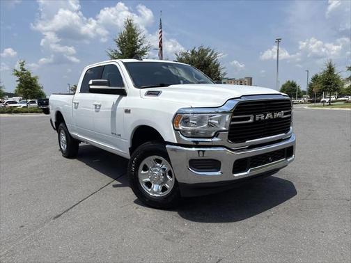 2020 RAM 2500 Big Horn Crew Cab 4X4 64' Box