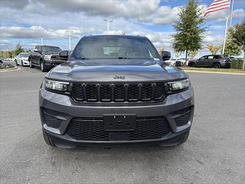 2022 Jeep Grand Cherokee Altitude 4x4