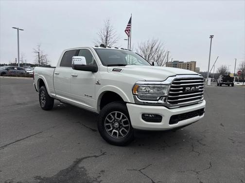 2024 RAM 3500 Limited Longhorn Crew Cab 4x4 64' Box