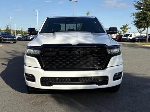 2025 RAM 1500 Big Horn Crew Cab 4x4 64' Box