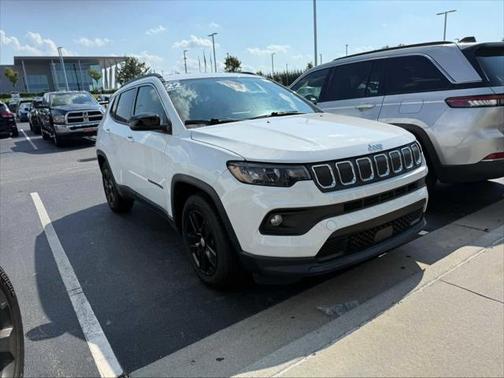 2022 Jeep Compass Latitude FWD