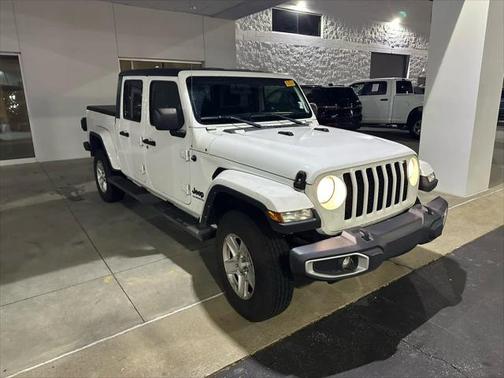 2022 Jeep Gladiator Sport S 4x4