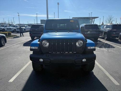 2021 Jeep Gladiator Willys Sport 4x4