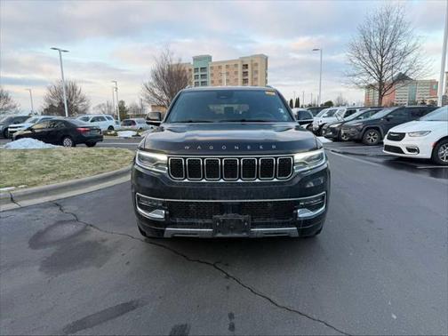 Diamond Black Crystal Pearlcoat 2024 Jeep Wagoneer L Series III 4x4