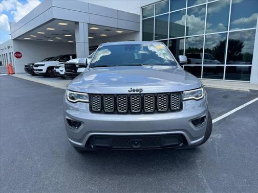 2021 Jeep Grand Cherokee Laredo X 4x4