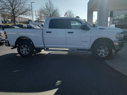 2024 RAM 2500 Big Horn Crew Cab 4x4 64' Box