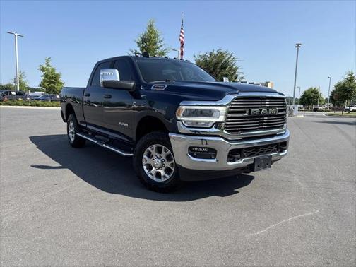 2023 RAM 2500 Laramie Crew Cab 4x4 64' Box