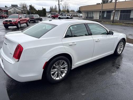 2015 Chrysler 300 S