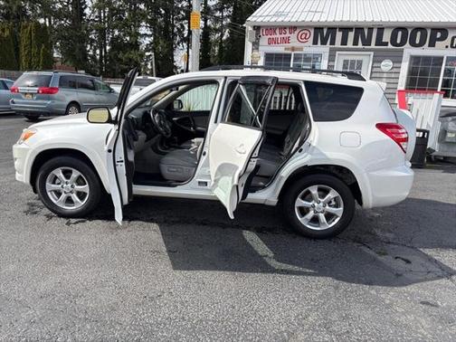 2010 Toyota RAV4 Limited