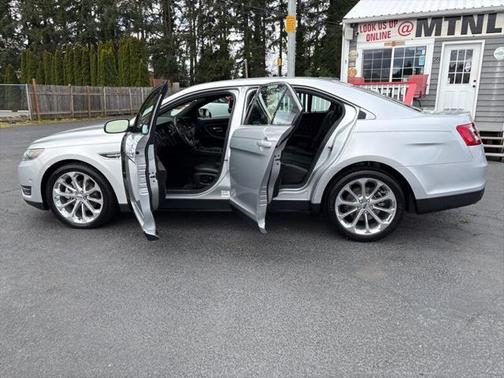 2016 Ford Taurus Limited