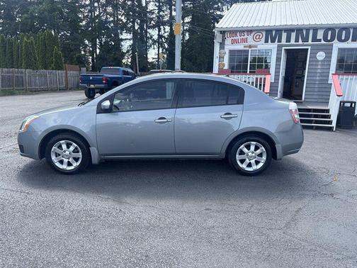Gray 2007 Nissan Sentra 2.0 S Sedan