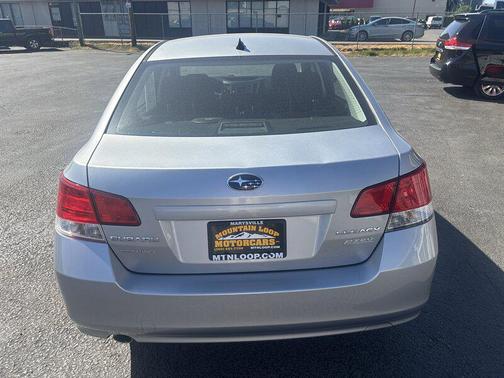 Ice Silver Metallic 2012 Subaru Legacy Premium