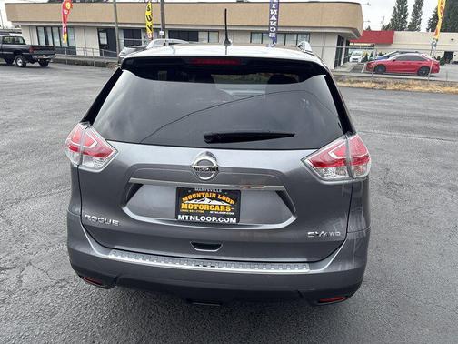 2016 Nissan Rogue SV