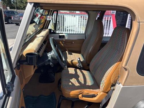 1995 Jeep Wrangler S
