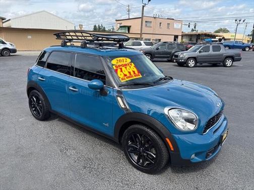2012 MINI Cooper S Countryman Base