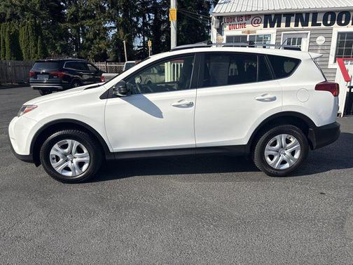 2013 Toyota RAV4 LE