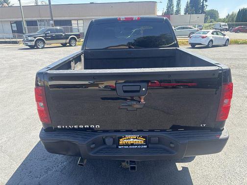 Black 2009 Chevrolet Silverado 1500 LT Crew Cab