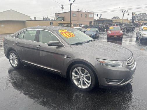 2013 Ford Taurus SEL