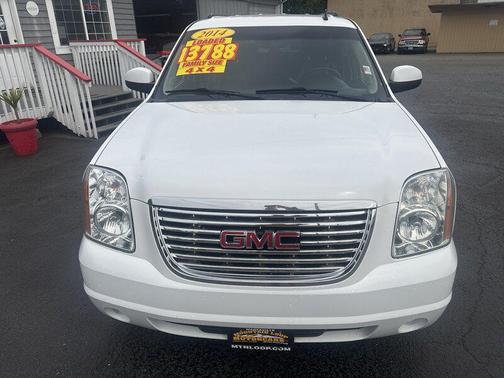 White 2014 GMC Yukon SLE