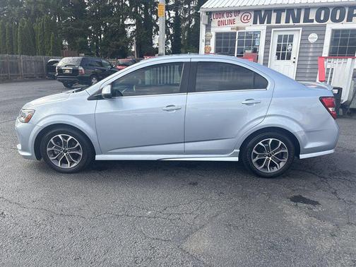 2018 Chevrolet Sonic LT