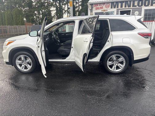 2016 Toyota Highlander Limited