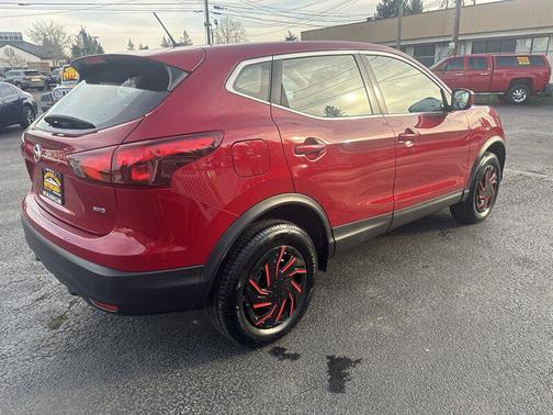 2018 Nissan Rogue Sport S