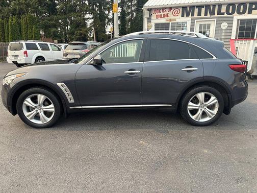 2011 INFINITI FX35 Base