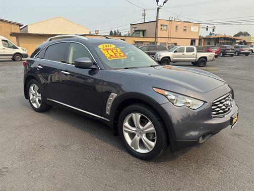 2011 INFINITI FX35 Base