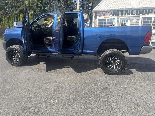 Deep Water Blue Pearlcoat 2010 Dodge Ram 2500 ST