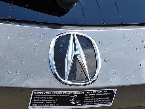 Liquid Carbon Metallic 2026 Acura MDX Technology Package