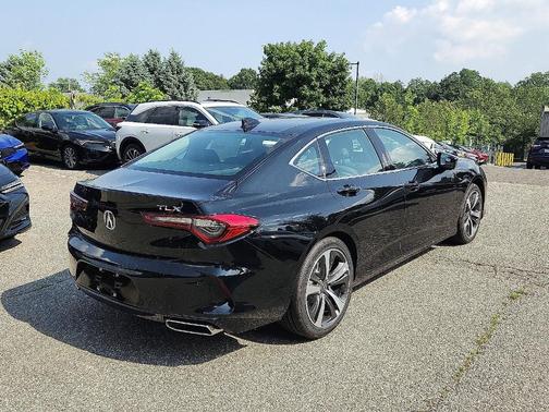 2025 Acura TLX Technology