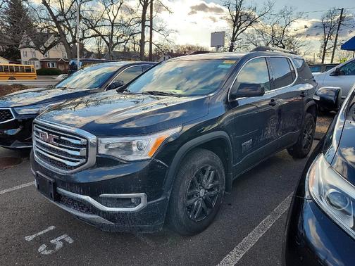 2018 GMC Acadia SLT-1