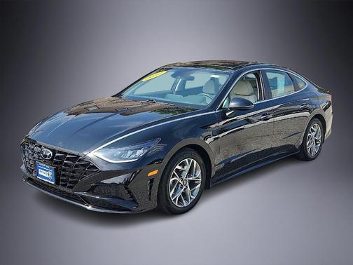 2022 Hyundai SONATA SEL