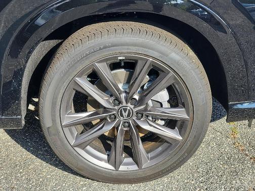 Crystal Black Pearl 2026 Acura ADX A-Spec