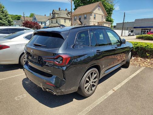 Black Sapphire Metallic 2022 BMW X3 xDrive30i